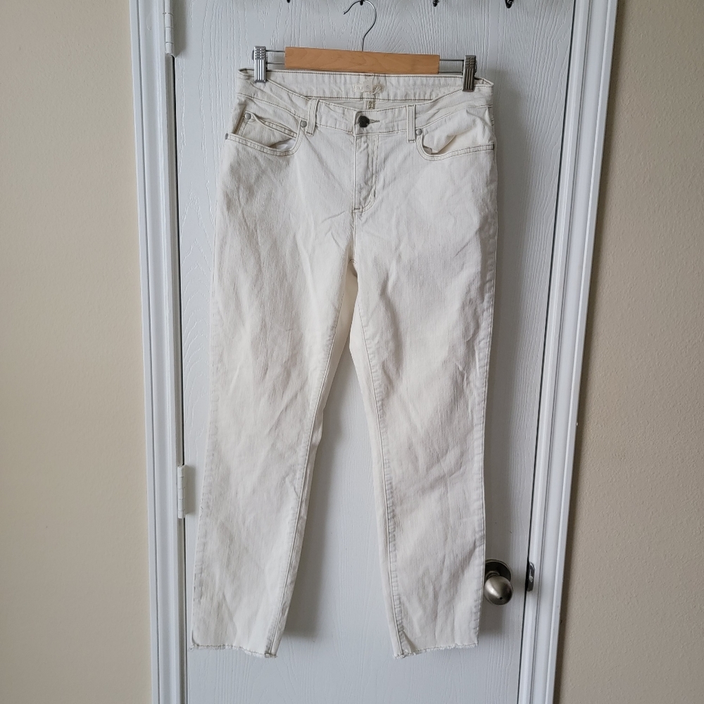 Eileen Fisher Stretch Frayed Ankle Jeans 8